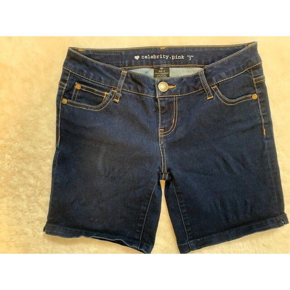 Celebrity Pink Size 3 Womens Denim Shorts Dark Wash Stretch